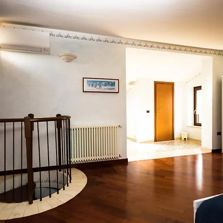 Bed & Breakfast Dell'aviatore 3*